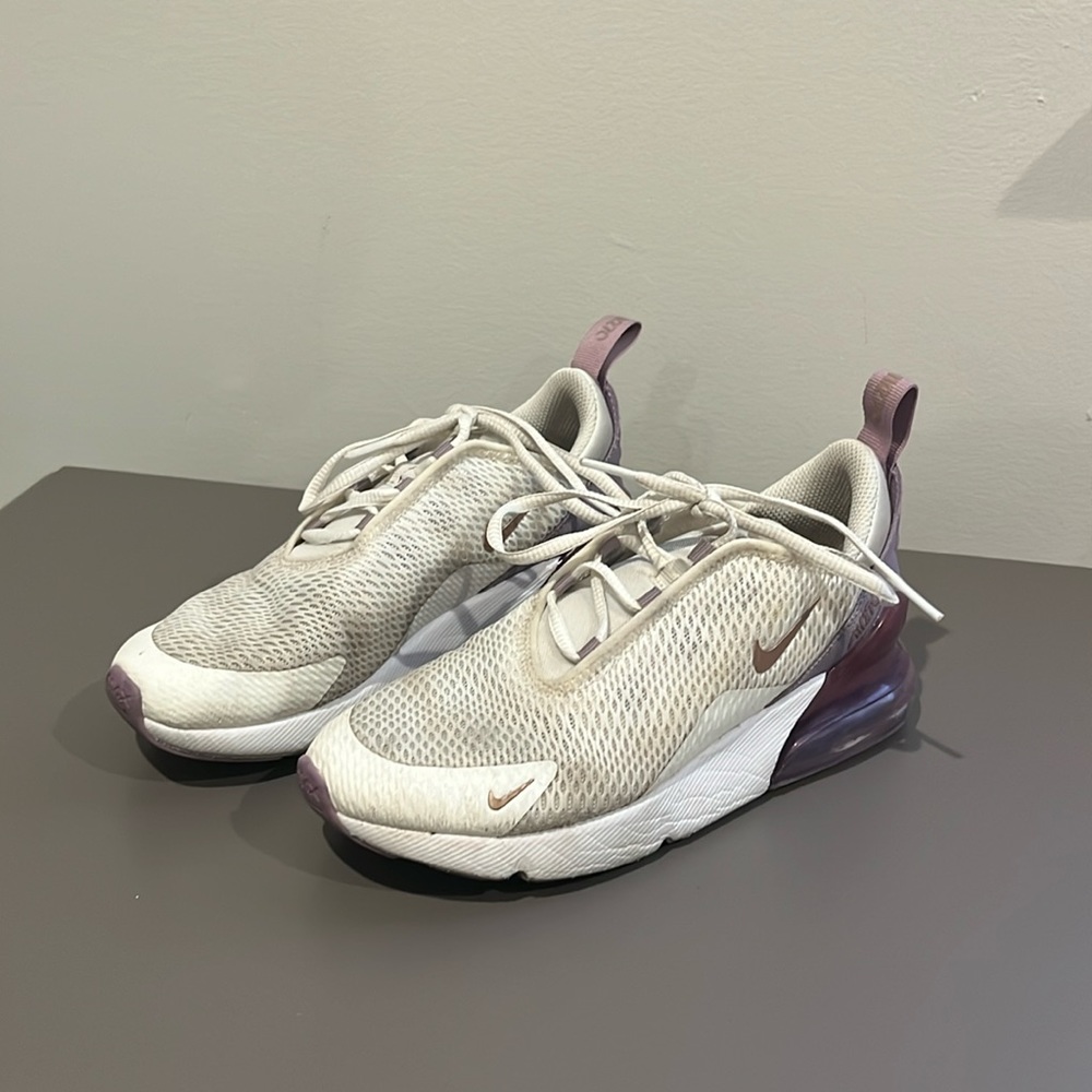 Nike Air max 270 youth purple and white size 3